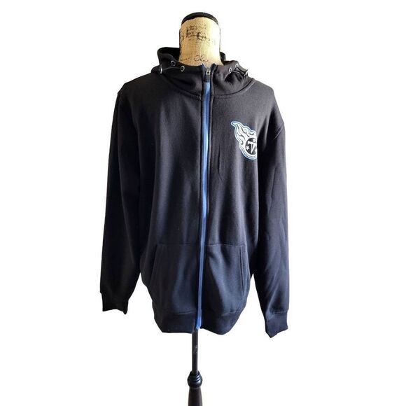 Titans jacket  - Picture 1 of 10